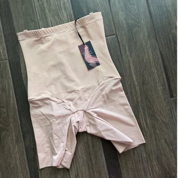 NWT Honeylove The Super Power Short Sand size 1X - Picture 3 of 6